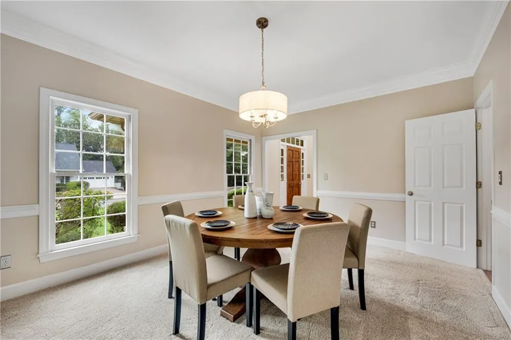 505 Middleton Place Roswell, GA 30075