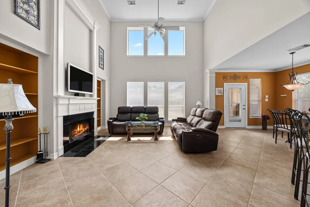 2309 Echo Harbor Drive Pearland, TX 77584