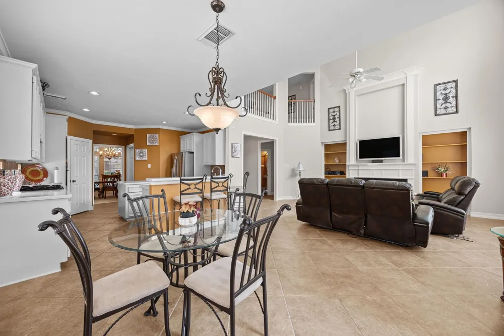 2309 Echo Harbor Drive Pearland, TX 77584