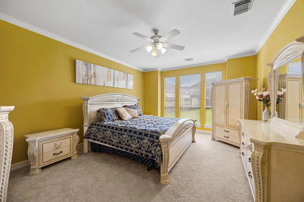 2309 Echo Harbor Drive Pearland, TX 77584