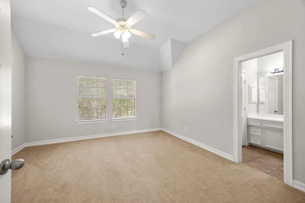 2309 Echo Harbor Drive Pearland, TX 77584