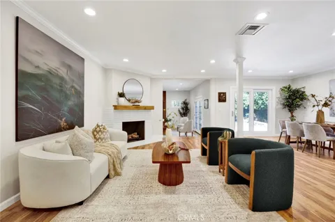 6521 Baird