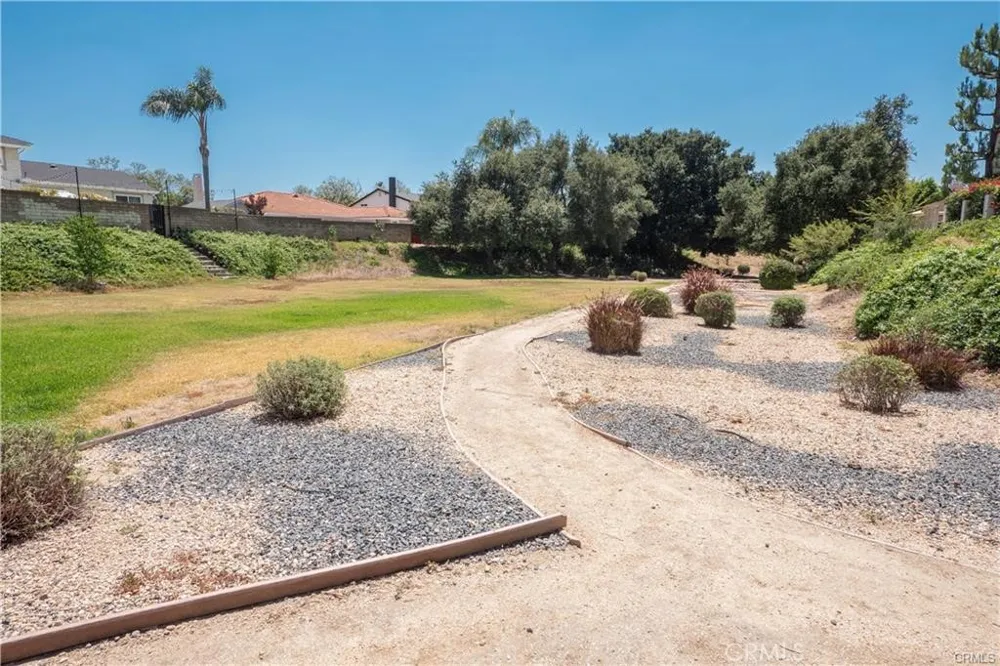 809 Tiverton Court San Dimas, CA 91773