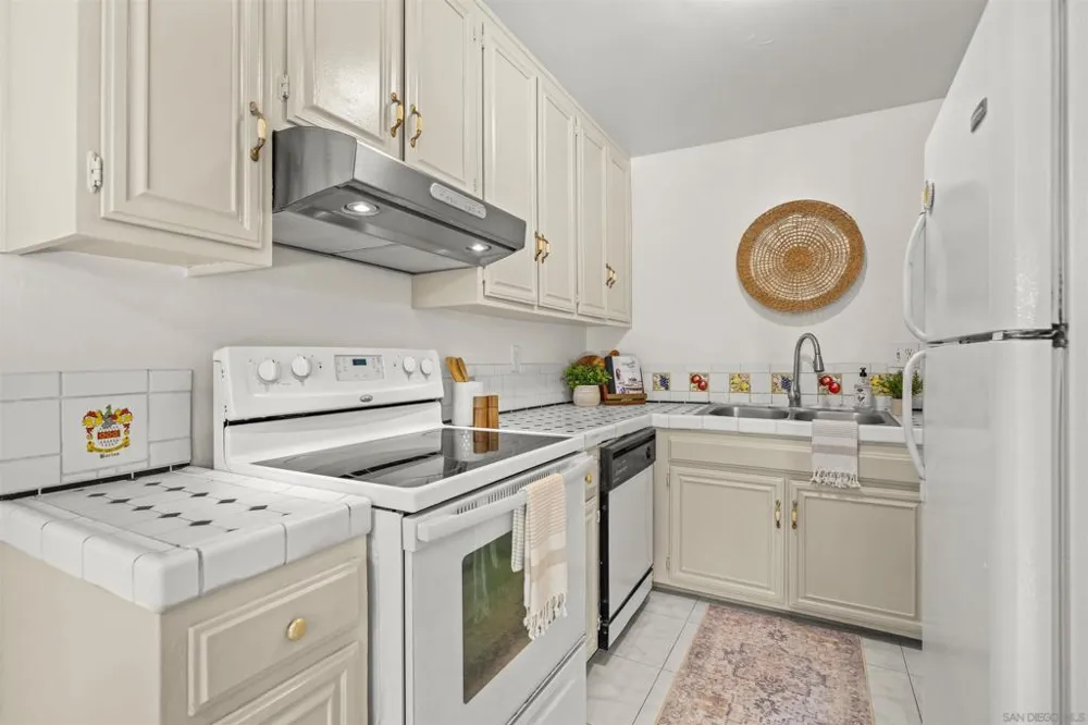 1725 Regency Way #C Chula Vista, CA 91911