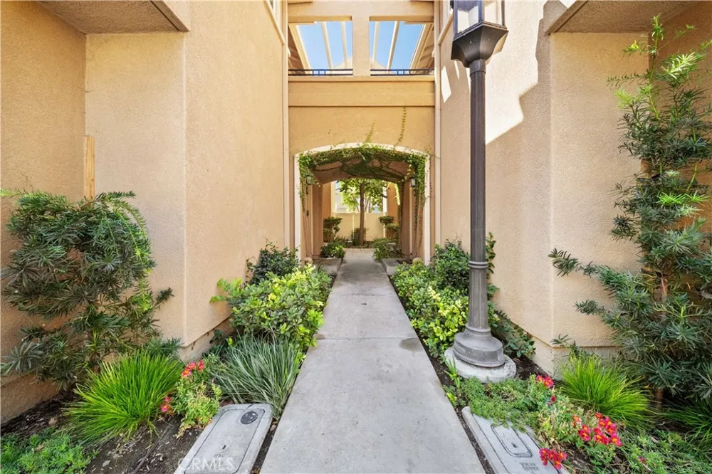 5020 E Piccadilly Place #B Orange, CA 92867