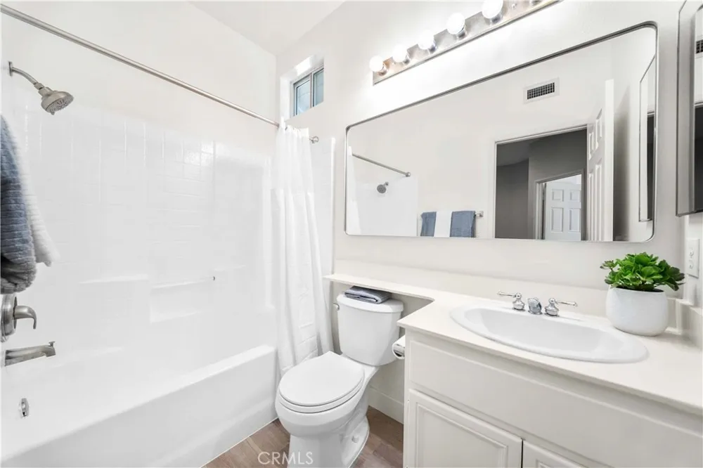5020 E Piccadilly Place #B Orange, CA 92867