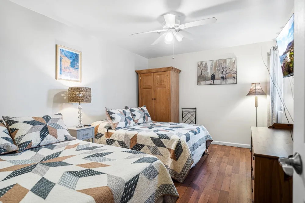 416 2ND ST Union City, NJ 07087