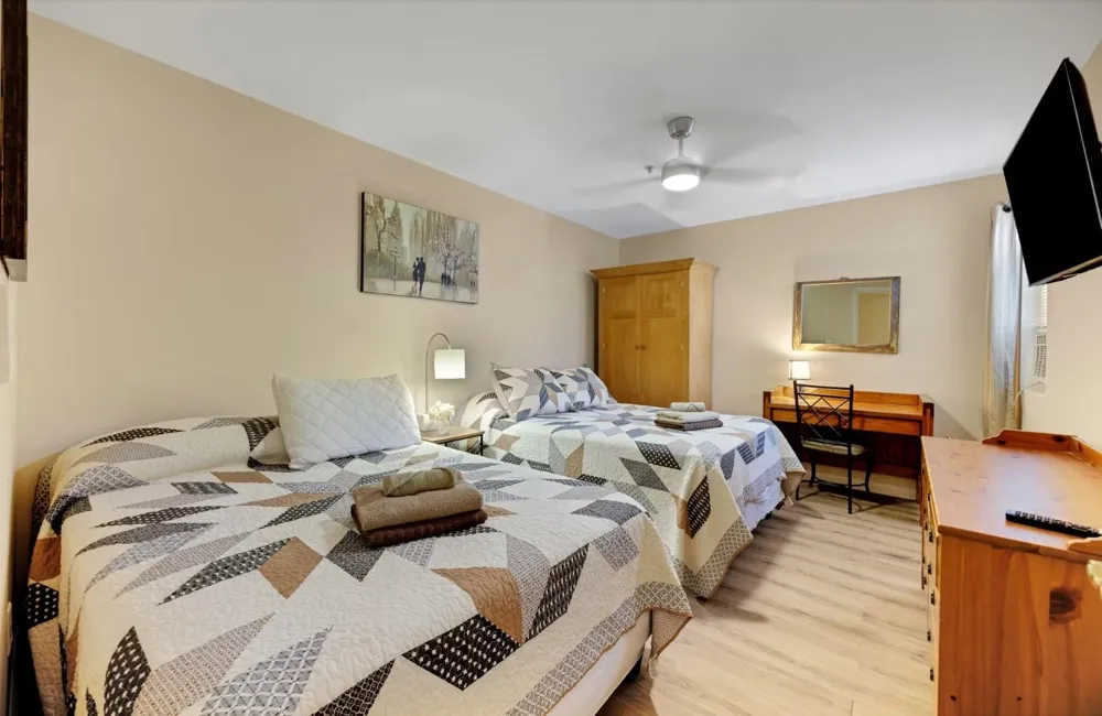 416 2ND ST Union City, NJ 07087