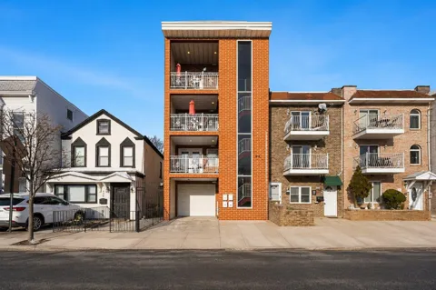 416 2ND ST