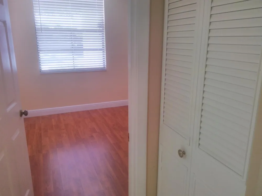 3710 Whitehall Drive #103 West Palm Beach, FL 33401
