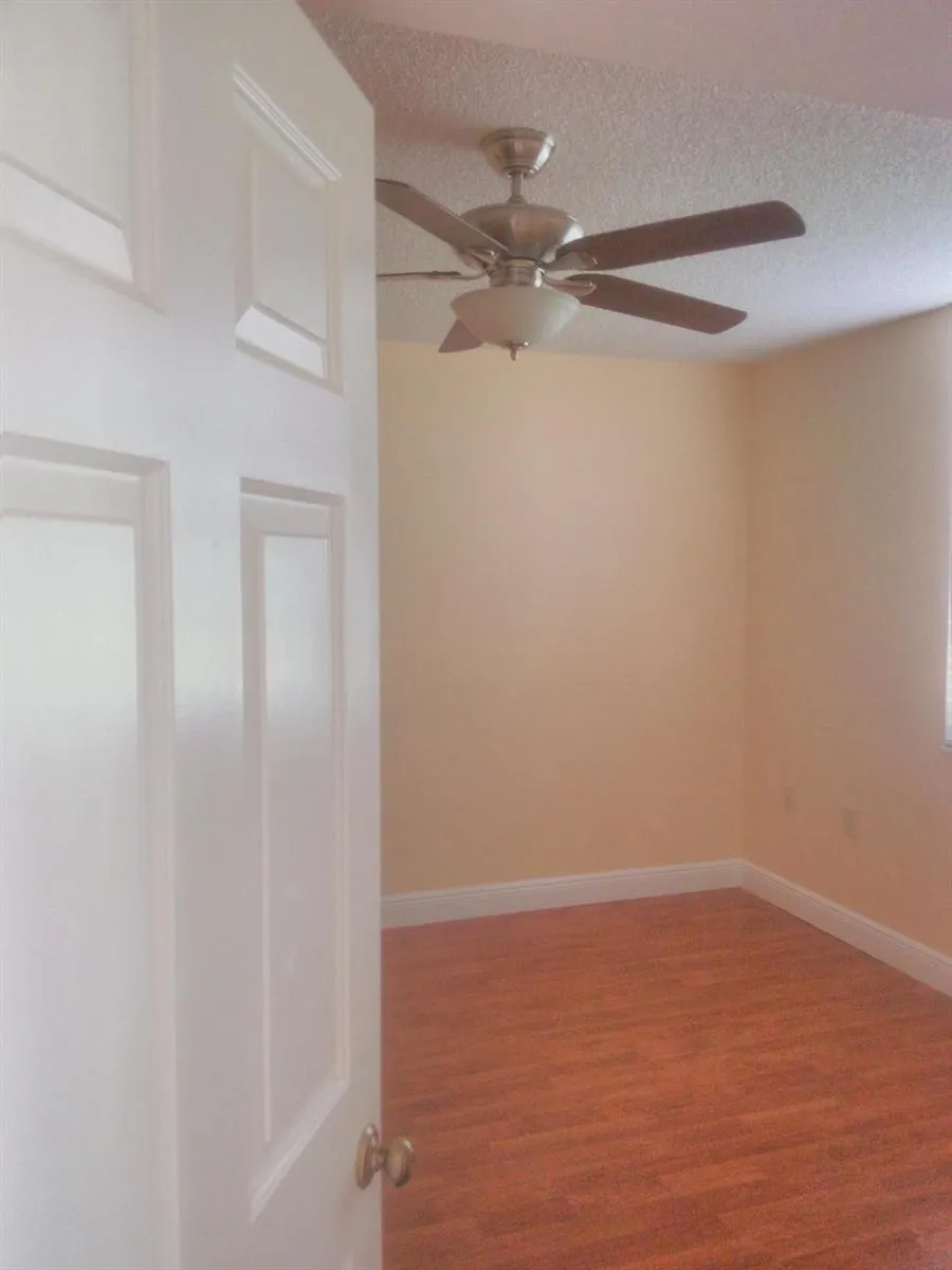 3710 Whitehall Drive #103 West Palm Beach, FL 33401