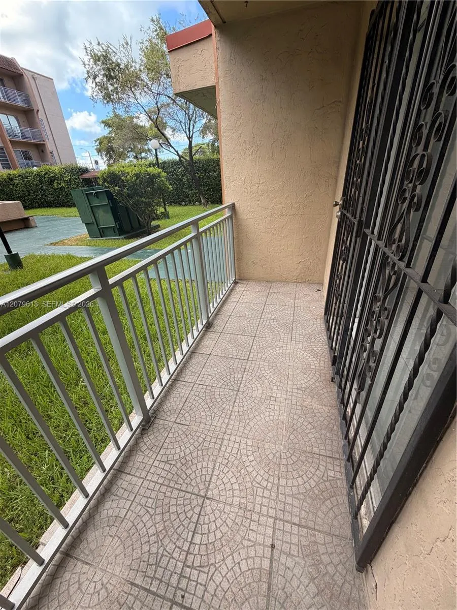 4715 NW 7th St #108-2 Miami, FL 33126
