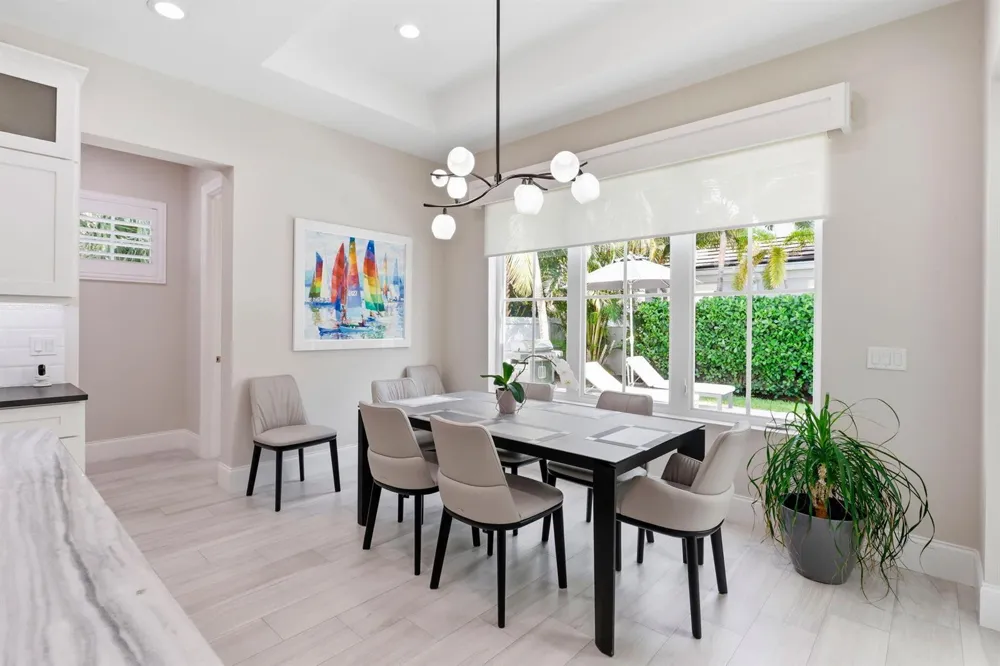 464 NE 8TH STREET Boca Raton, FL 33432