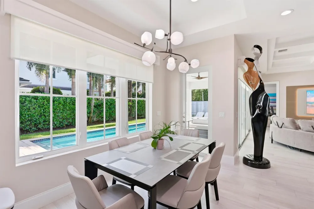 464 NE 8TH STREET Boca Raton, FL 33432