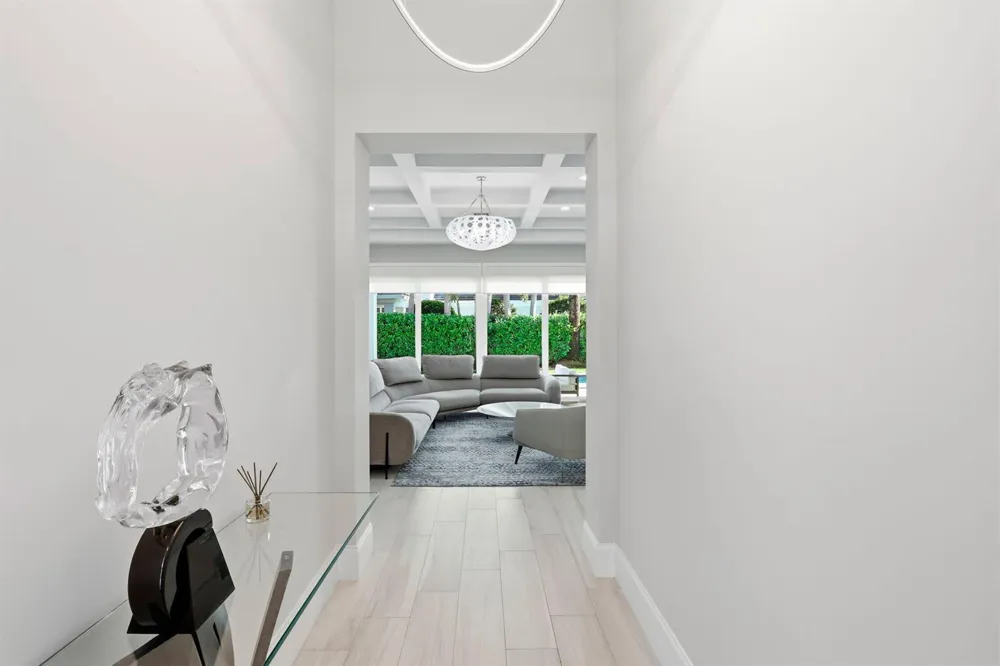 464 NE 8TH STREET Boca Raton, FL 33432