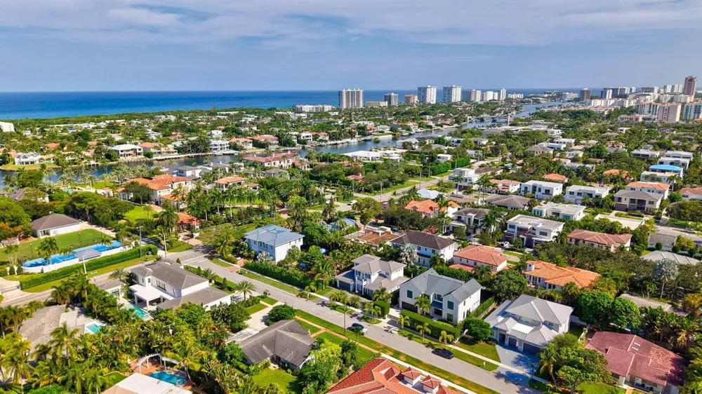 464 NE 8TH STREET Boca Raton, FL 33432
