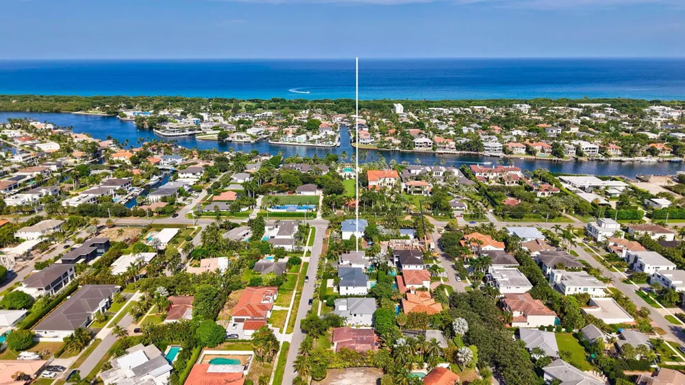 464 NE 8TH STREET Boca Raton, FL 33432