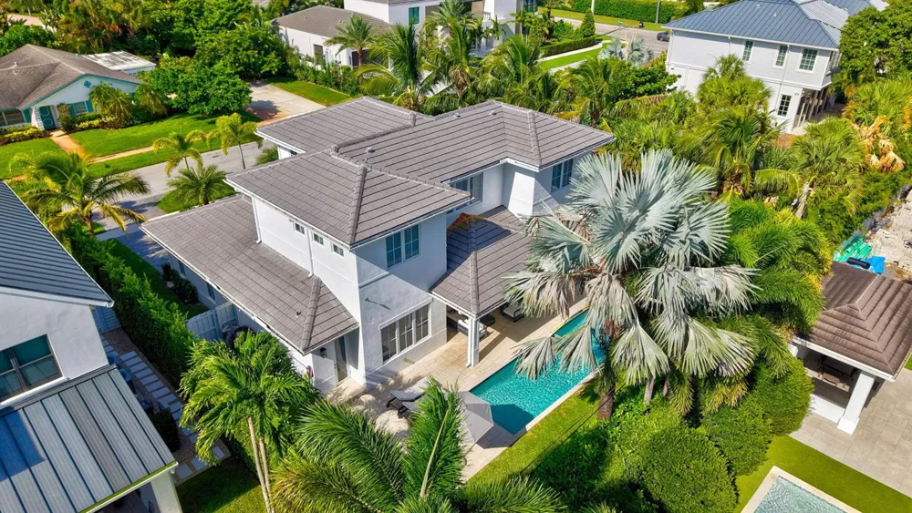 464 NE 8TH STREET Boca Raton, FL 33432