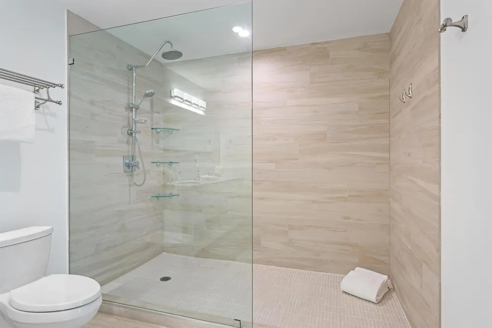 106 Inlet Way #105 Palm Beach Shores, FL 33404
