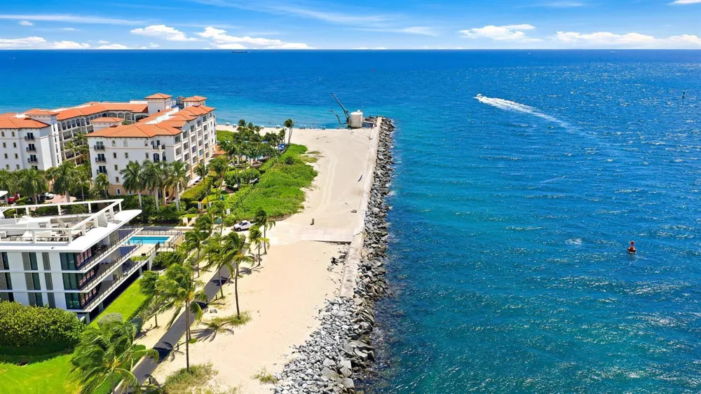 106 Inlet Way #105 Palm Beach Shores, FL 33404