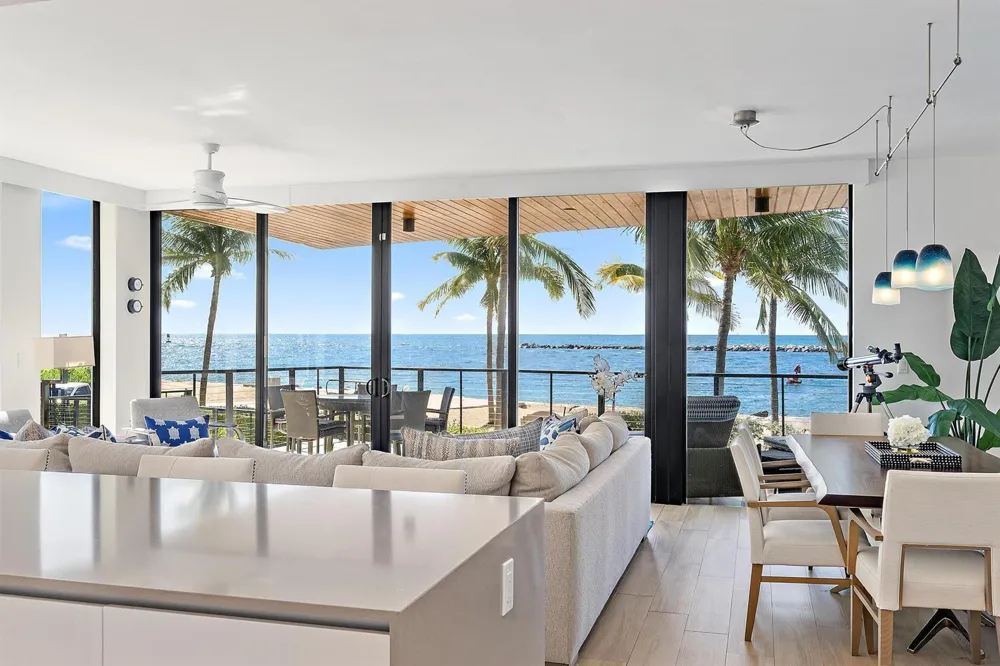 106 Inlet Way #105 Palm Beach Shores, FL 33404