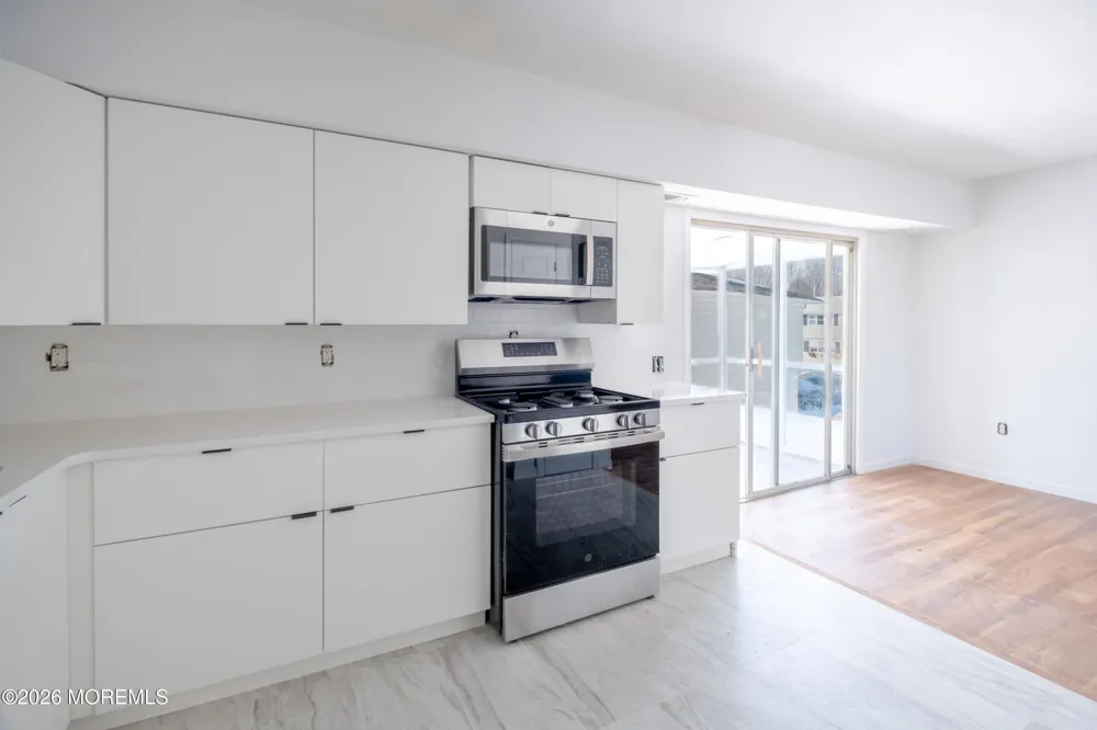 72 Haven Drive #500 Matawan, NJ 07747