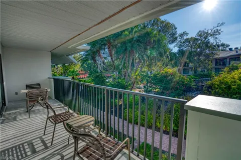 600 Neapolitan Way #223