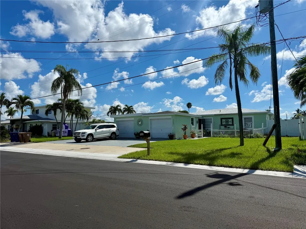 722 PRUITT DRIVE Madeira Beach, FL 33708