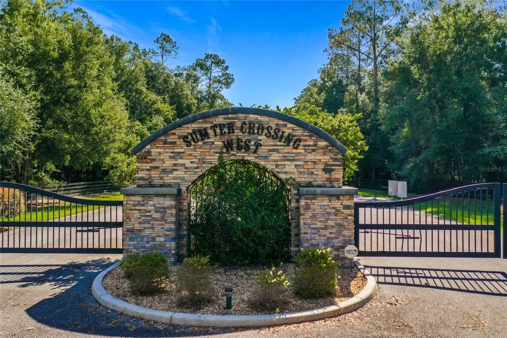 10620 NE 104TH CIRCLE Oxford, FL 34484