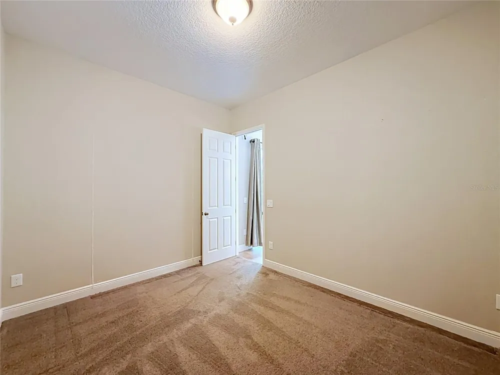 10620 NE 104TH CIRCLE Oxford, FL 34484