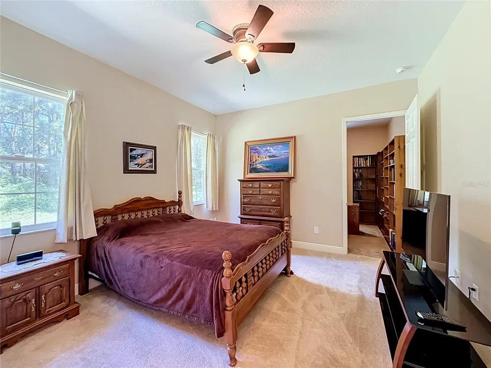 10620 NE 104TH CIRCLE Oxford, FL 34484