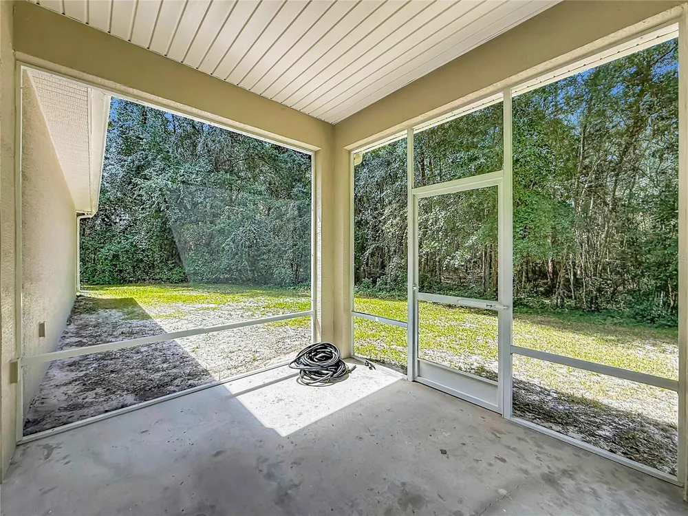 10620 NE 104TH CIRCLE Oxford, FL 34484