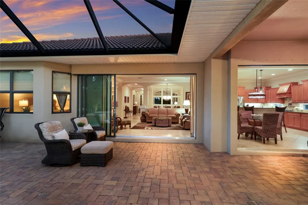15403 HELMSDALE PLACE Lakewood Ranch, FL 34202