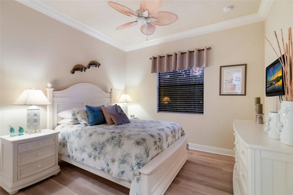 15403 HELMSDALE PLACE Lakewood Ranch, FL 34202