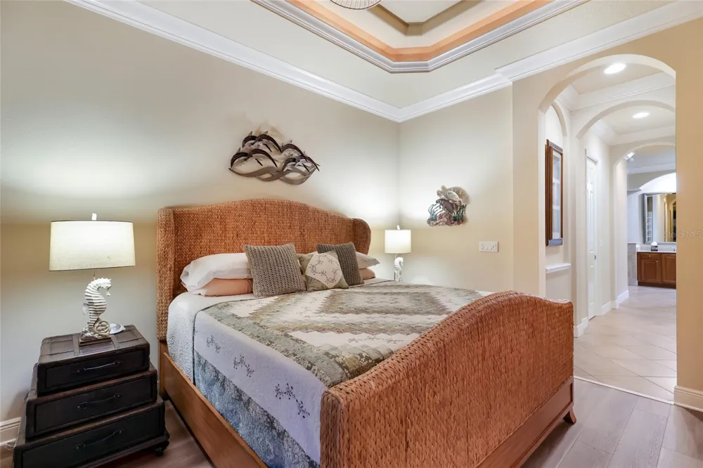 15403 HELMSDALE PLACE Lakewood Ranch, FL 34202