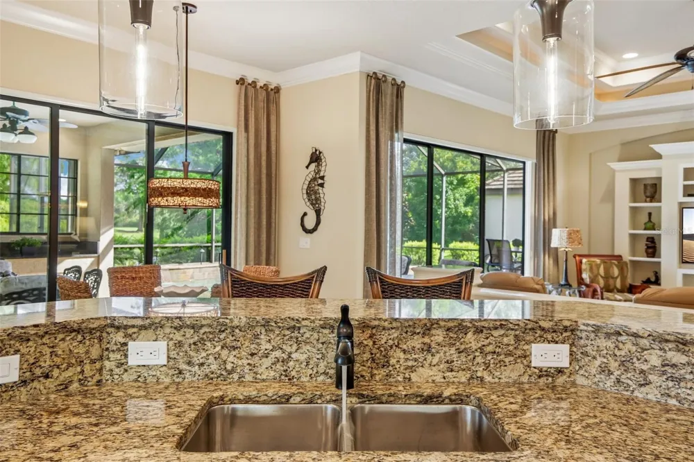 15403 HELMSDALE PLACE Lakewood Ranch, FL 34202