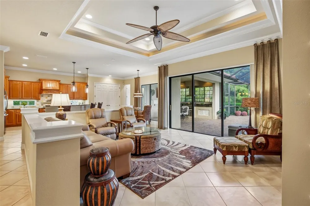 15403 HELMSDALE PLACE Lakewood Ranch, FL 34202