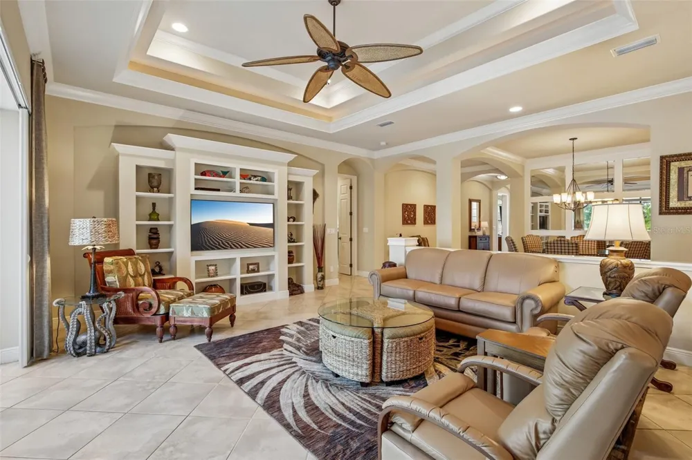 15403 HELMSDALE PLACE Lakewood Ranch, FL 34202