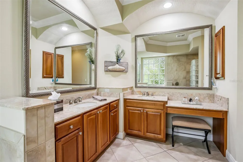 15403 HELMSDALE PLACE Lakewood Ranch, FL 34202