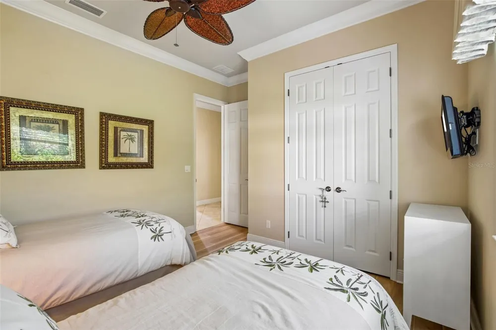 15403 HELMSDALE PLACE Lakewood Ranch, FL 34202