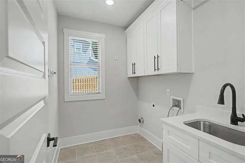 133 W Putnam Ferry RD Woodstock, GA 30189