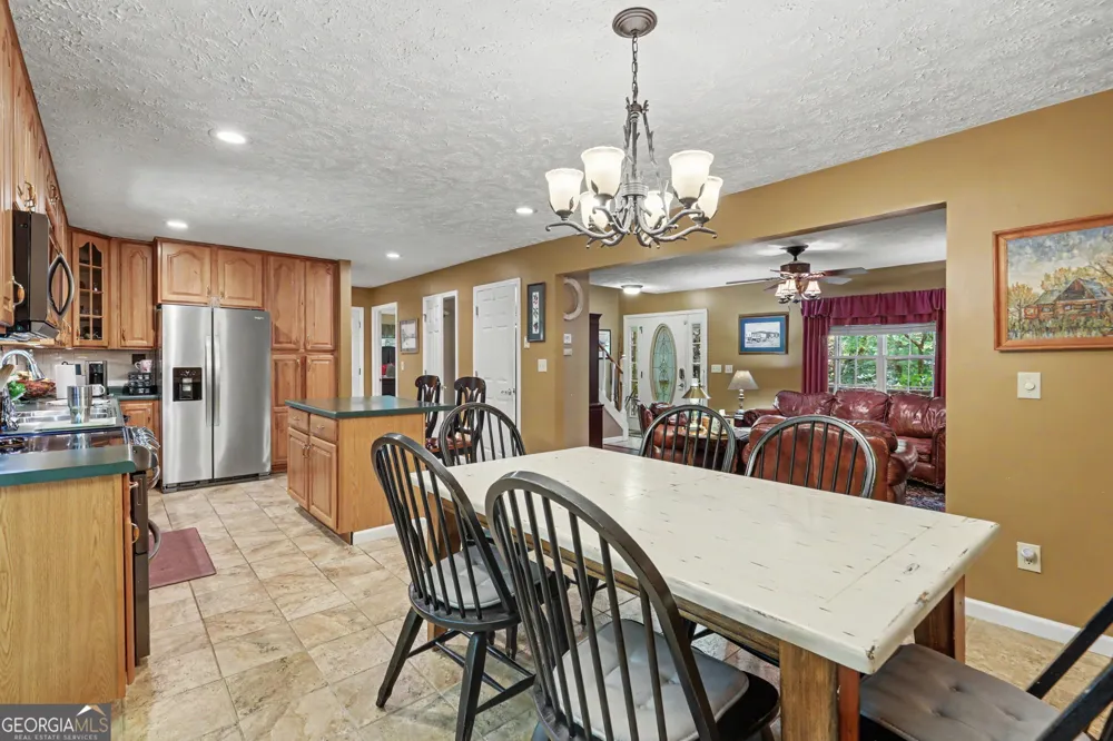75 Juniper TRL Clayton, GA 30525