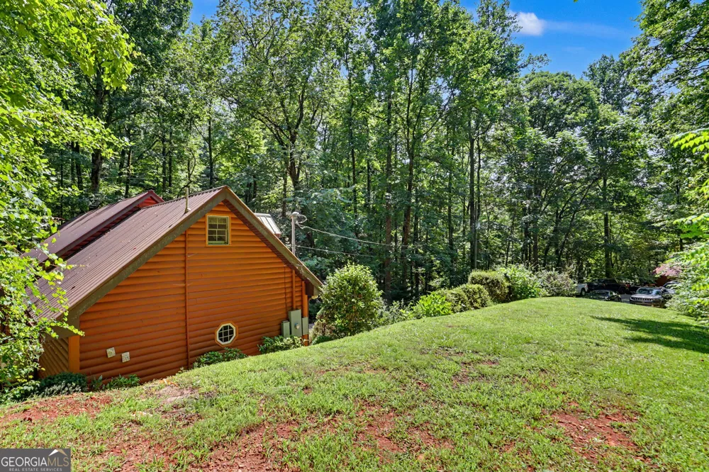 75 Juniper TRL Clayton, GA 30525