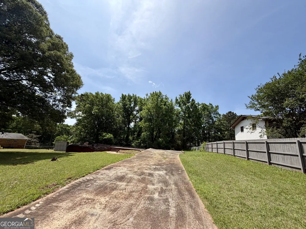 6674 Birch RD Winston, GA 30187