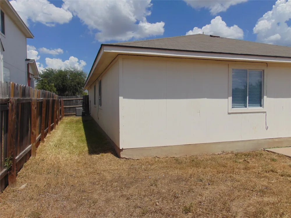 15209 Bullace Street Austin, TX 78724