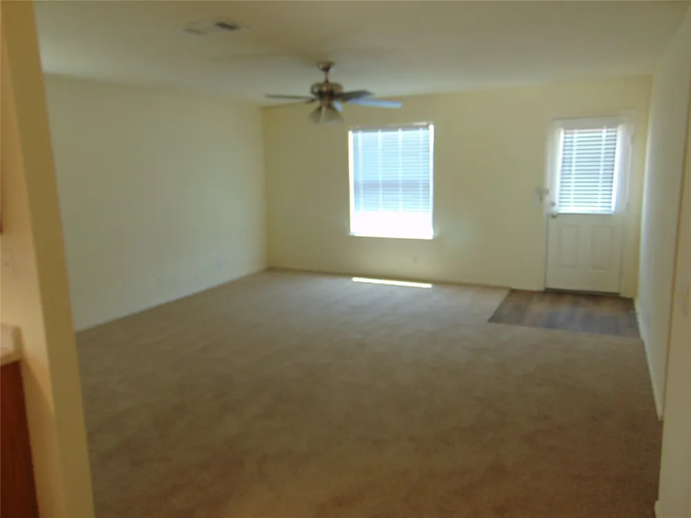 15209 Bullace Street Austin, TX 78724