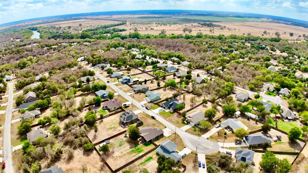 125 Naalehu Court Bastrop, TX 78602