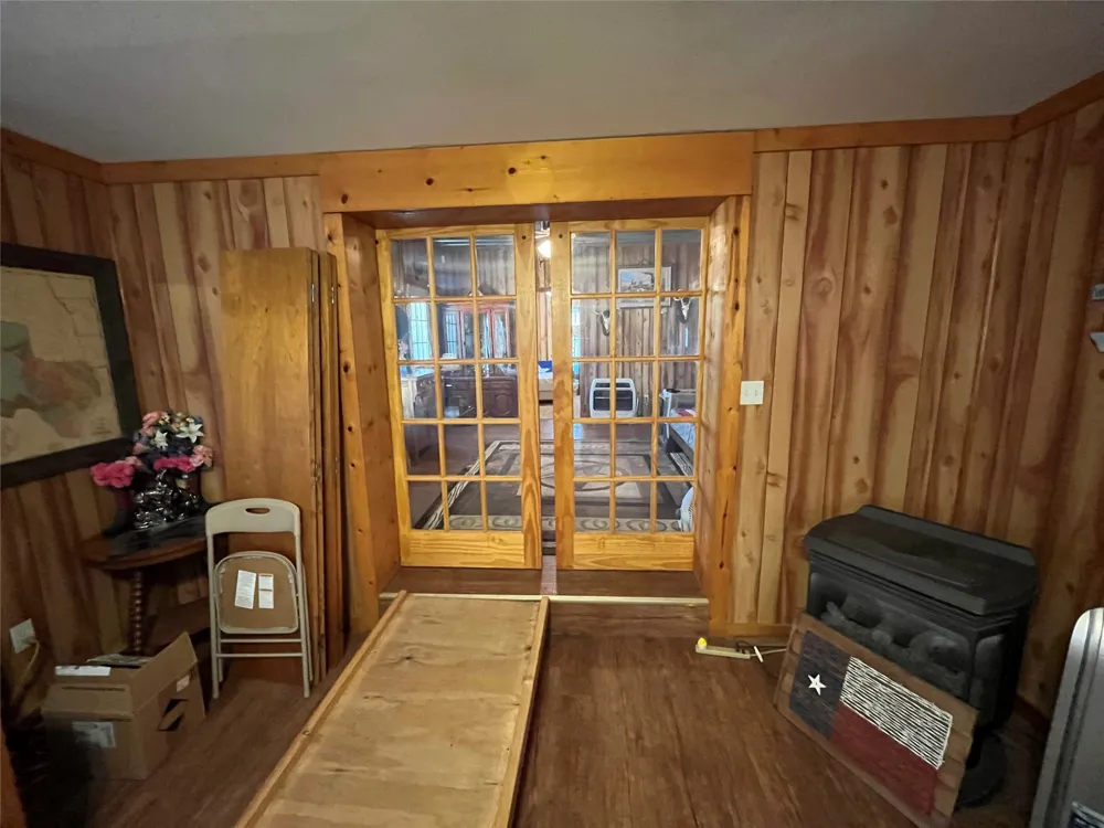 541 E 3rd Street Baird, TX 79504