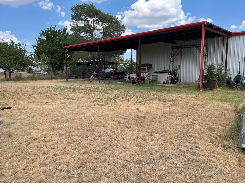 541 E 3rd Street Baird, TX 79504