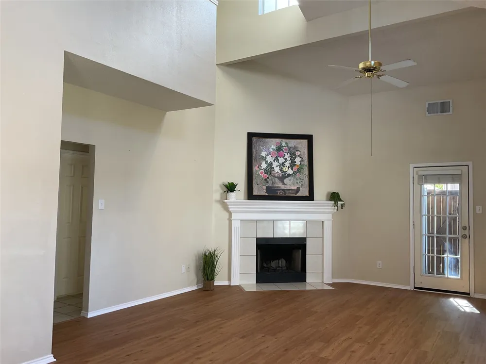 8400 Hickory Street #402 Frisco, TX 75034